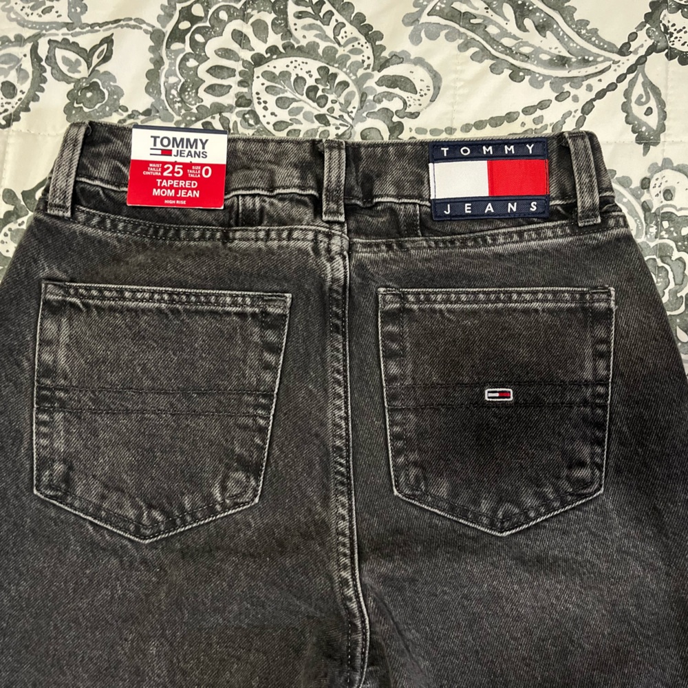 Tommy Hilfiger Tapered Mom Jeans Size 0